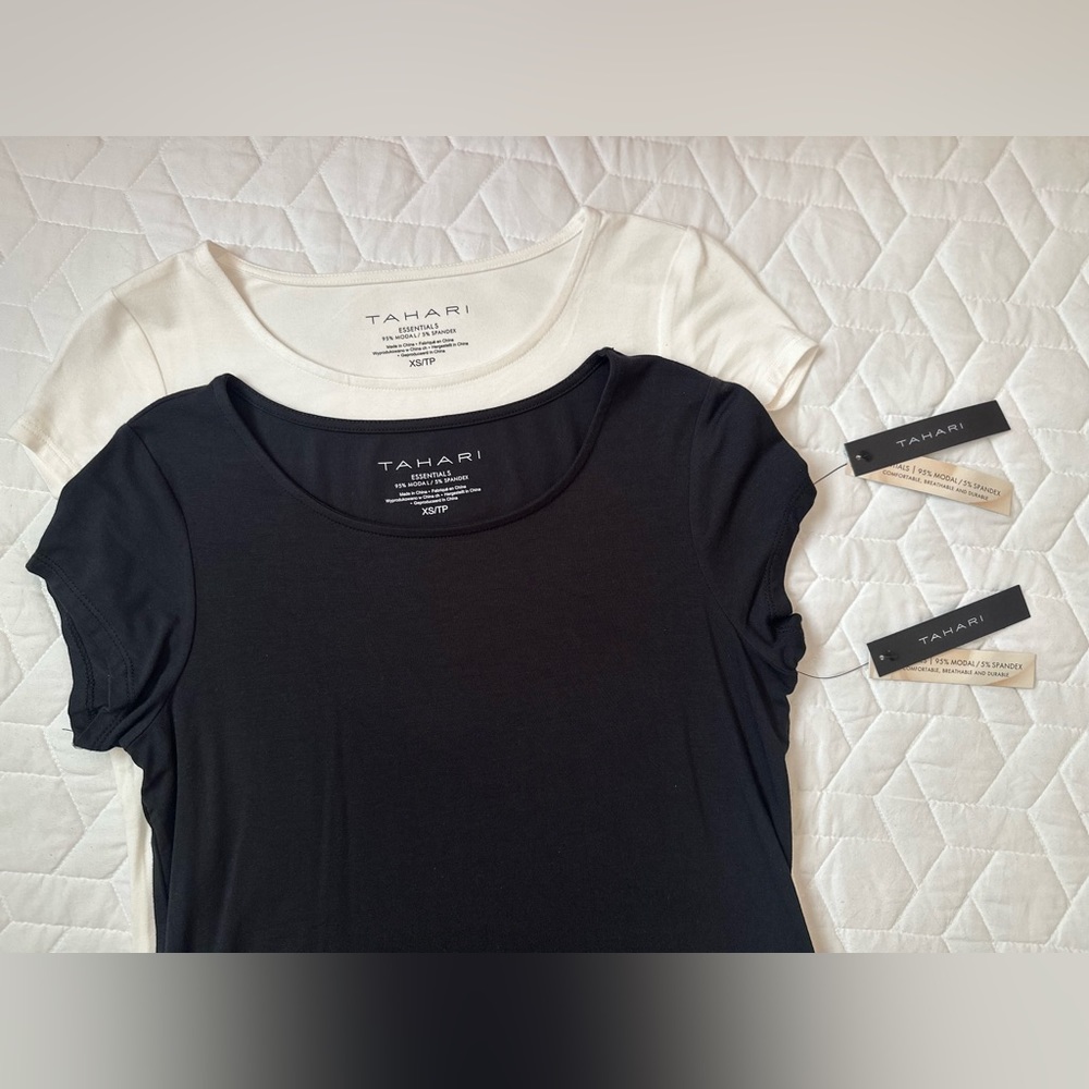 2 Women’s TAHARI Essentials blouses black white size XS